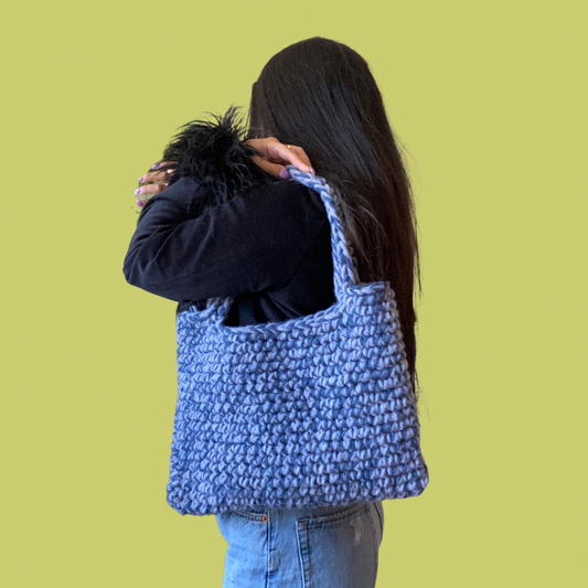 fleece tote (+2 colors)